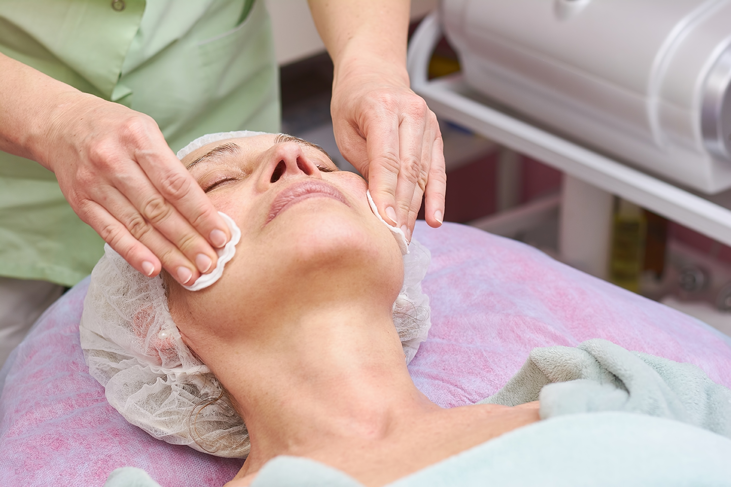 hands-cleaning-female-face-2021-09-02-02-48-52-utc